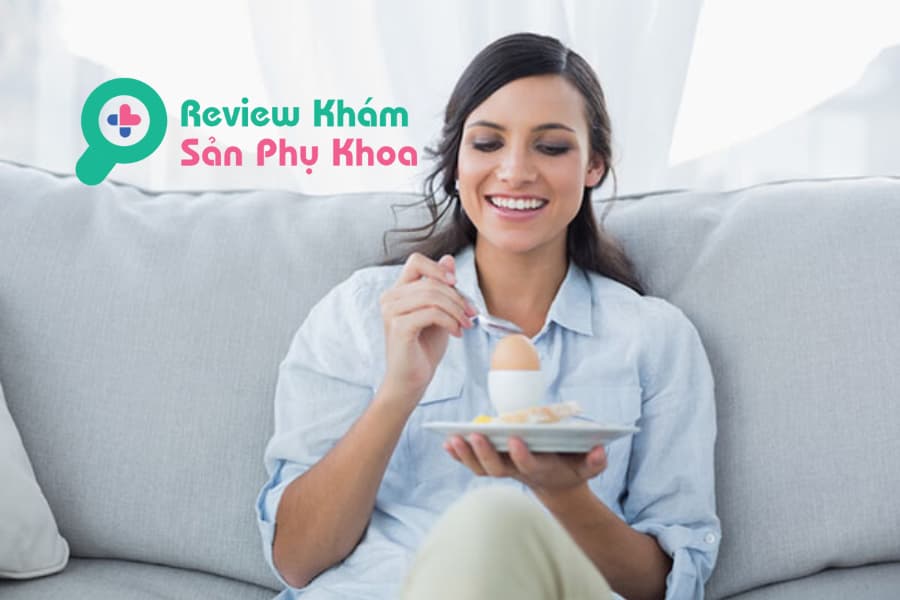 Bầu 3 tháng đầu ăn trứng vịt lộn được không? 3 điều cần lưu ý