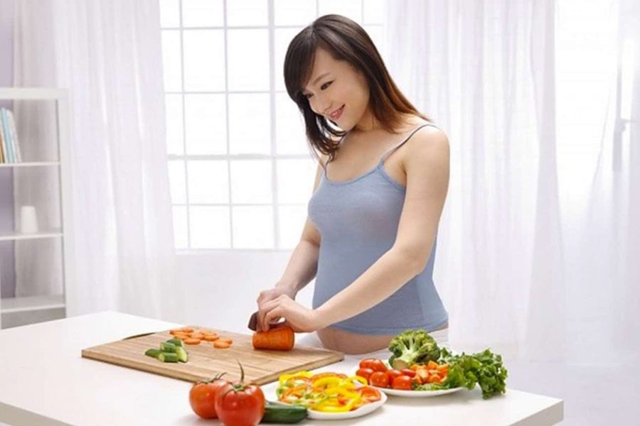 Cần bổ sung dinh dưỡng đầy đủ cho bà bầu với đa dạng thực phẩm