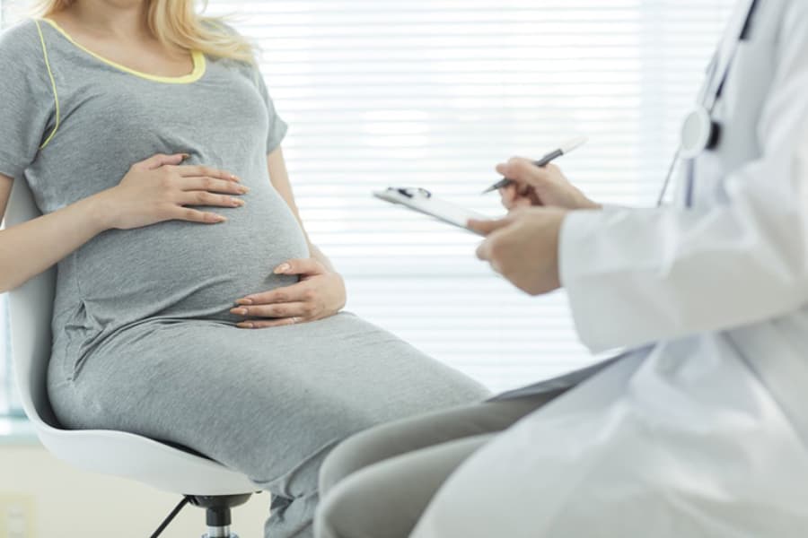 Chị em phụ nữ mang thai cần lưu ý một số điều khi gặp tình trạng khó thở khi mang thai tháng thứ 5