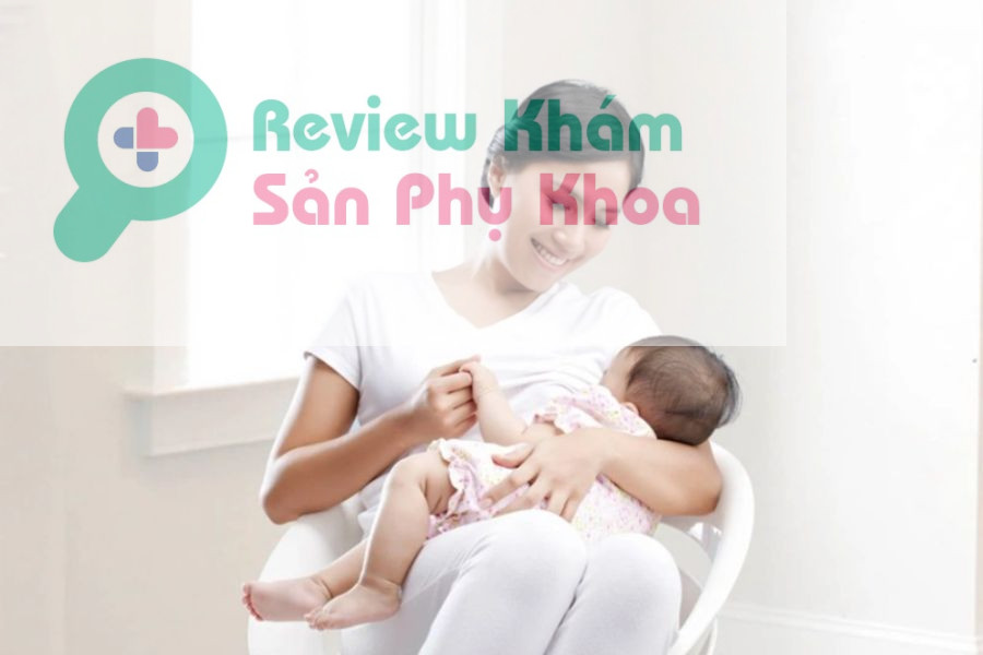 Lượng máu kinh ra ít hoặc nhiều là một trong những triệu chứng kinh nguyệt không đều sau sinh