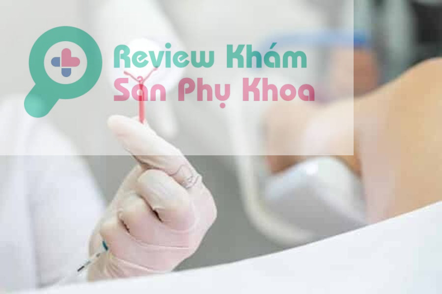 Khám phụ khoa trước khi thực hiện đặt vòng tránh thai