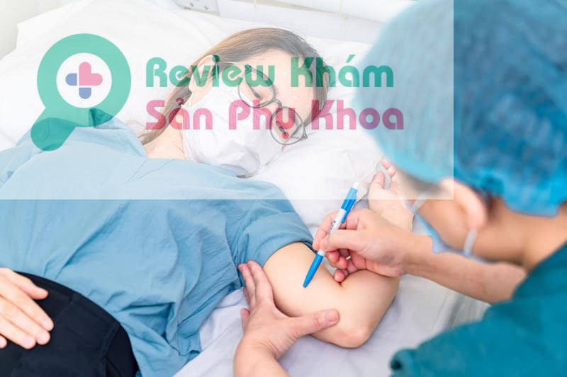 Cấy que tránh thai là biện pháp hiệu quả sau sinh mổ