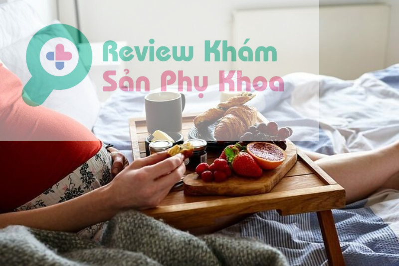 bà bầu ốm nghén nên ăn gì