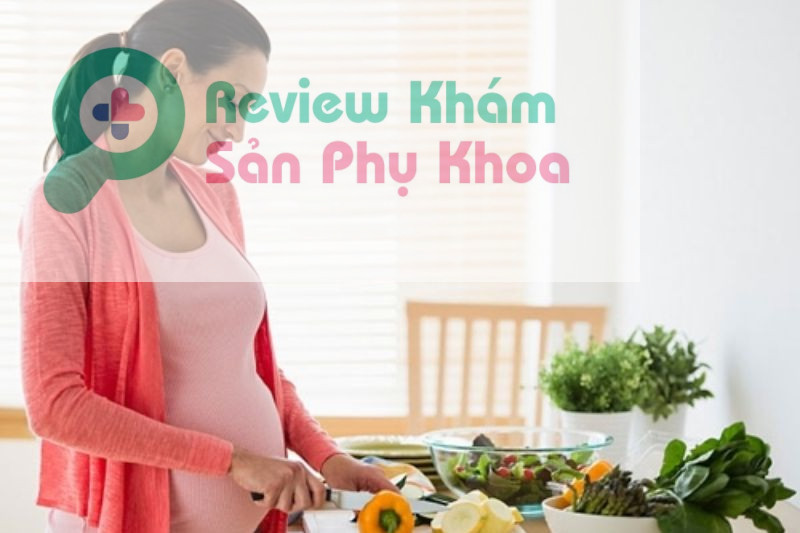 bầu không nên ăn gì 3 tháng đầu