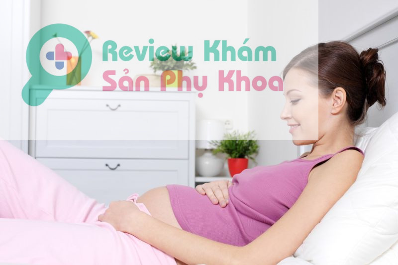 Có bầu nên nằm nghiêng bên nào