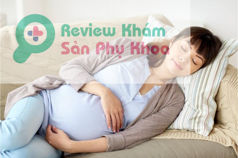 Có bầu nên nằm nghiêng bên nào