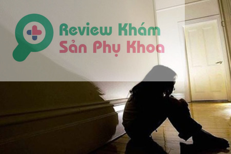 Quan hệ ở tuổi 16 có sao không