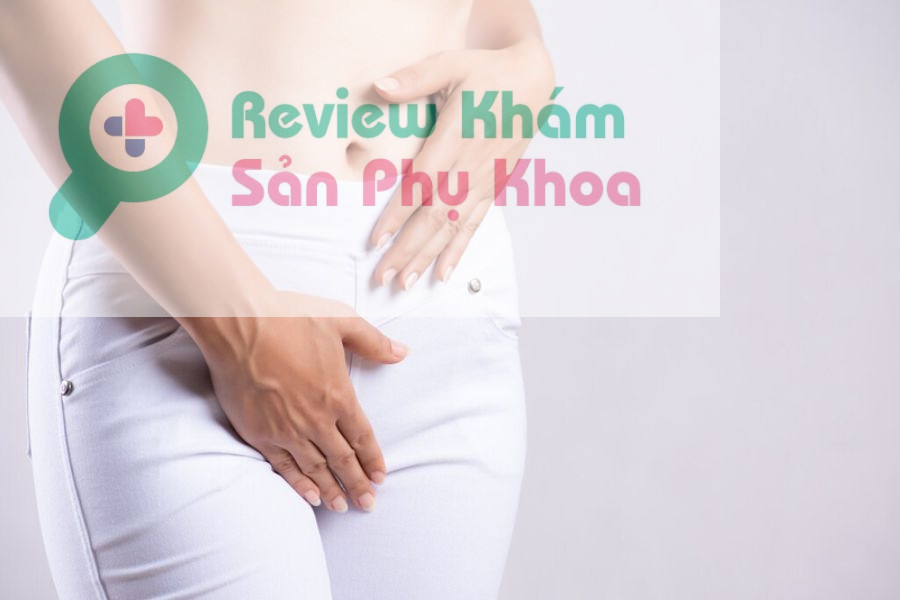 Sau khi quan hệ cô bé bị đau rát